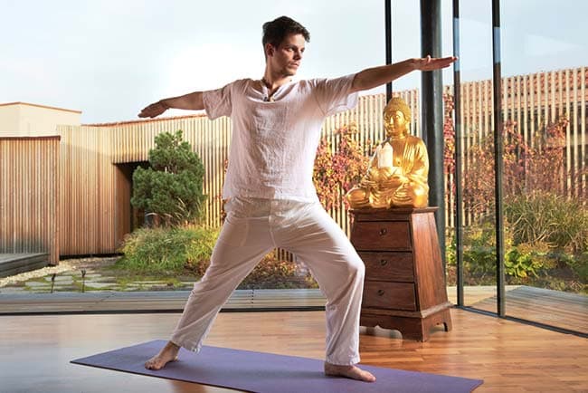 Yoga im Holistic Ayurveda von der Matte zur eigenen Mitte